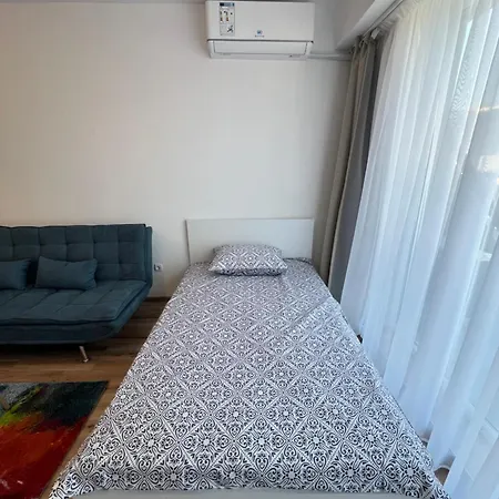 Wroclaw Colorful And Cosy Near Unss And Nsa W Wifi Apartment Sofia